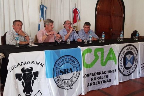 Las restricciones a las exportaciones siguen 60 días y la reacción es un cese de comercialización