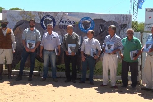 Remate de la 6ta Prueba Pastoril Angus del Litoral - Sociedad Rural de Hasenkamp - Entre Ríos