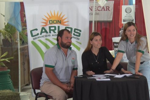 Jornada Capacitación Técnica de Don Carlos Servicios Agropecuarios en Feliciano