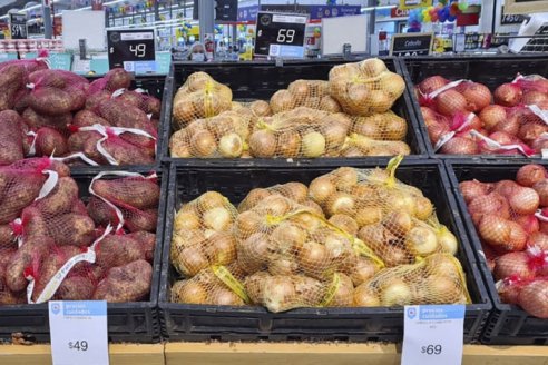 Ofertan 60 alimentos a precios cuidados en supermercados chinos y almacenes de cercanía