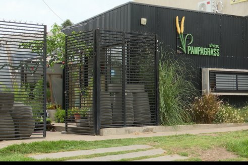 Visita Vivero Pampagrass - Ing. Federico Solari - Jardineria Interior/Exterior