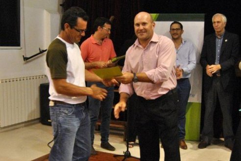 «Cuando hicimos el frutazo nadie nos acompañó, por eso nosotros seguiremos nuestro camino», dijo Ariel Panozzo Galmarello