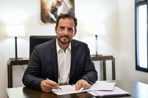 La designación de un intendente del conourbano bonaerense al frente de la hidrovía recogió críticas