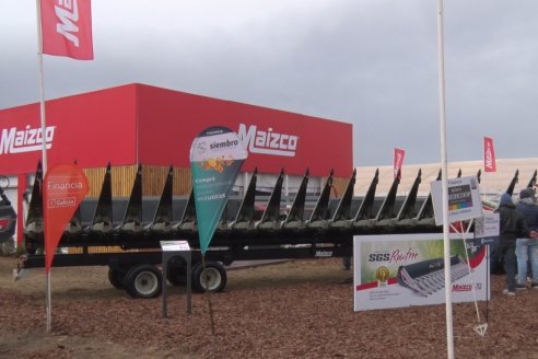 Maizco presentó sus flamantes cabezales para maíces tardíos