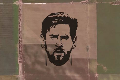 Salen al rescate de una vieja idea: homenajear a Messi estampando su rostro en lotes de maíz