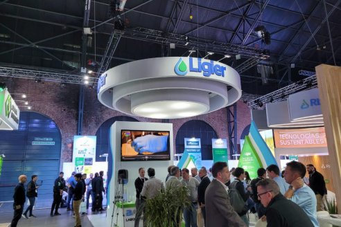 Grupo Bee presentó dos revolucionarias novedades en el Congreso de Aapresid
