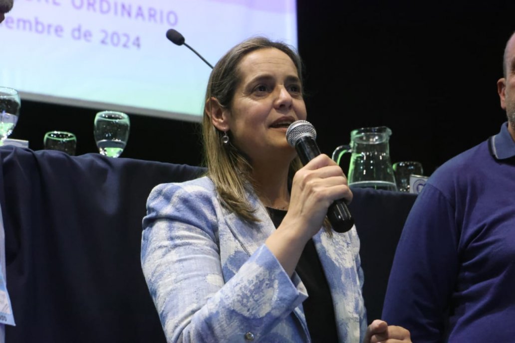 A la la jefa de los federados le quedó chica la crítica de la Mesa de Enlace. A la la jefa de los federados le quedó chica la crítica de la Mesa de Enlace.
