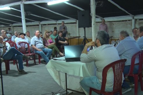 Asamblea  de la Fundación Contra Fiebre Aftosa (FUCOFA) en Cooperativa “El Pronunciamiento”, de Basavilbaso