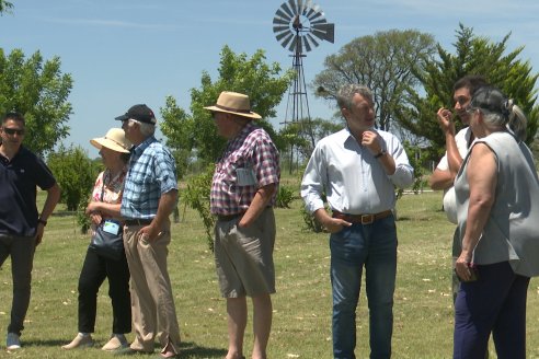 Tour Productivo AEPA en el Departamento Villaguay - Visita a Campo La Ofelia en Raices Este