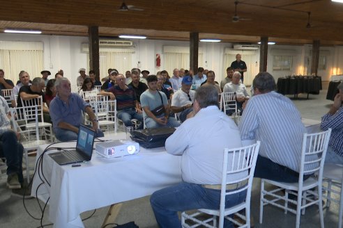 Asamblea de productores de la Fundación de Lucha Contra Fiebre Aftosa en Villaguay