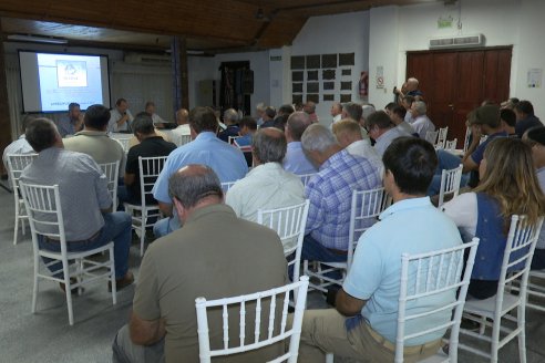 Asamblea de productores de la Fundación de Lucha Contra Fiebre Aftosa en Villaguay