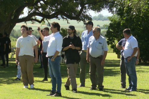 Jornada de Capacitación de Agronorte Suc Paraná en Puiggari sobre tractores Series 7M - 8R y Centro de Operaciones John Deere