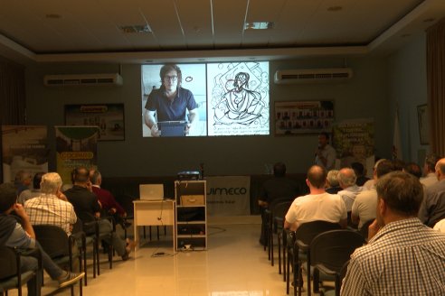 COOPAR: Charla sobre Perspectivas de los Mercados Agropecuarios a cargo de Diego de la Puente (Novitas)