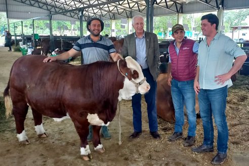 Destacada presencia de cabañeros entrerrianos en las nacionales de Corrientes y Palermo