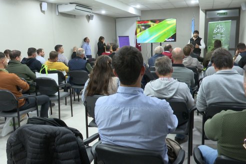 Taller Nufarm sobre Maiz BMR - Coop. La Ganadera de Gral Ramirez