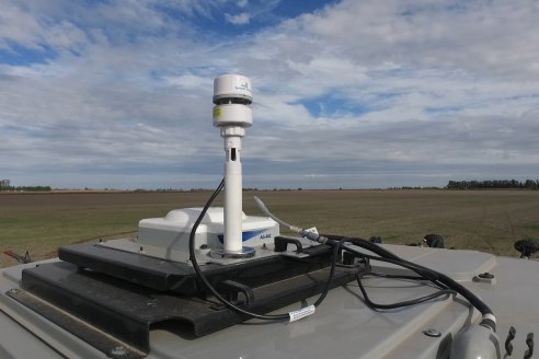 Weinbaur S.A. - Demostración Técnica a Campo para presentar a la Pulverizadora MF535R