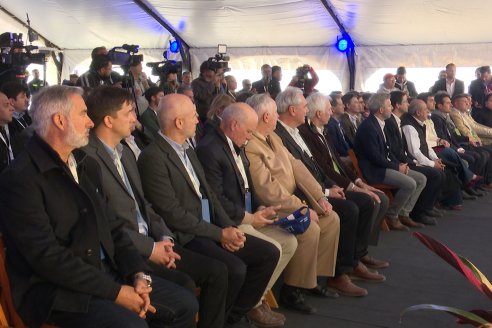 Inauguración Puerto de LDC en Santa Elena, Entre Ríos