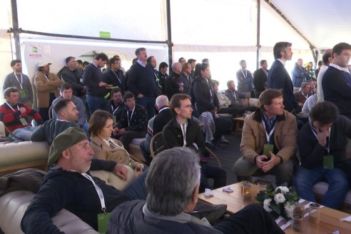 Inauguración Puerto de LDC en Santa Elena, Entre Ríos