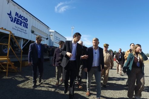 Inauguración Puerto de LDC en Santa Elena, Entre Ríos