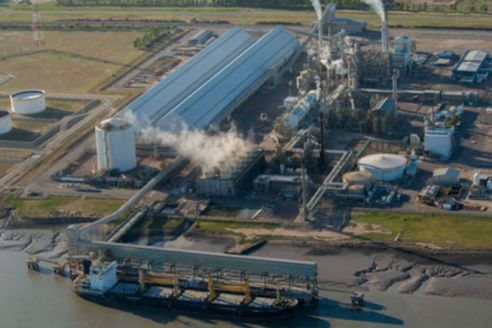 ACA y Adecoagro adquirieron el 50% de Profertil por 600 millones de dólares