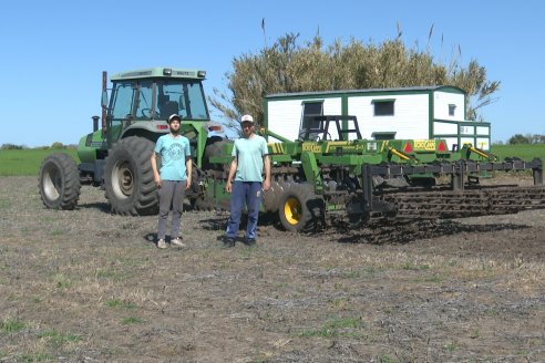 Dianámica a Campo de Bovier Maquinarias con Acondicionador de Suelos Tecno Campo