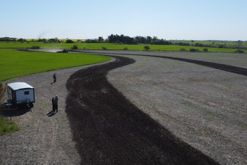 Dianámica a Campo de Bovier Maquinarias con Acondicionador de Suelos Tecno Campo