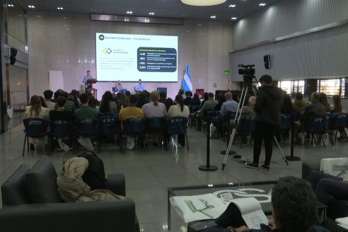 Seminario AcSoja 2025: Cuando la soja tiene la palabra - Bolsa de Comercio de Rosario