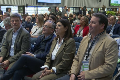 Seminario AcSoja 2025: Cuando la soja tiene la palabra - Bolsa de Comercio de Rosario