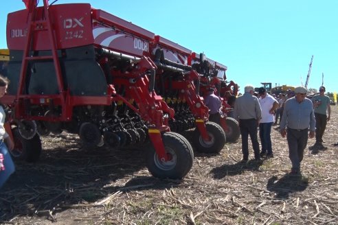 Dinámica de Maquinarias Agricolas en Sociedad Rural de María Grande  - Parte 2