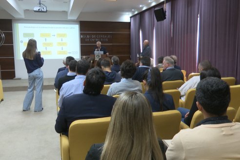 Charla BolsaCER junto a UIER y Bco Galicia - Entre Ríos Datos y Perspectivas Agricolas 2025-26