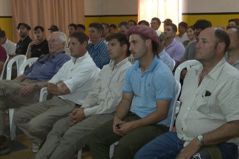 Jornada GENTOS en La Nueva Trinidad, Gdor.Mansilla - Poniendo el foco en las pasturas para una ganaderia más rentable