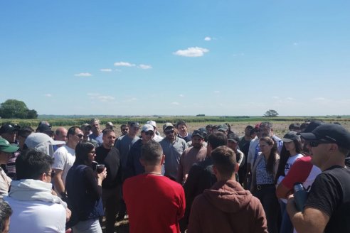 La profesionalización en el manejo de drones para aplicar fitosanitarios hizo escala de capacitación en Oro Verde