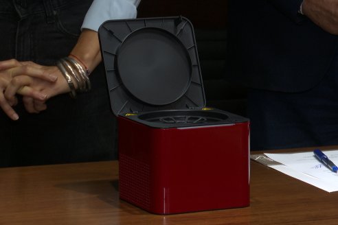 BolsaCER: Presentación del Laboratorio para la detección de enfermedades transmitidas por la Dalbulus Maidis