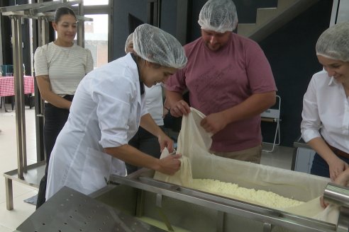 8° Curso de Realización de Quesos en el Centro de Capacitación Agrolac Paraná