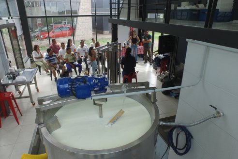 8° Curso de Realización de Quesos en el Centro de Capacitación Agrolac Paraná
