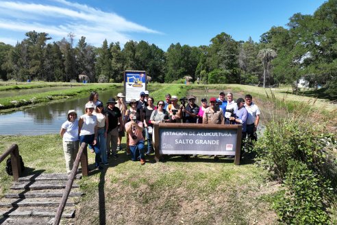 INTA Concordia es la fuente de conocimientos para criar peces, producir madera o frutos cítircos