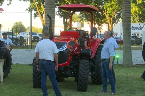 MB Maquinarias: Presentación Oficial de los Tractores Traxtor en Gral. Ramiez