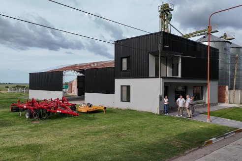 Visita al nuevo local de Agropecuaria Sauce Pinto