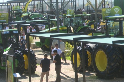 Flaviano Tibaldo: "El espíritu de John Deere es acompañar al cliente en todo el ciclo productivo"