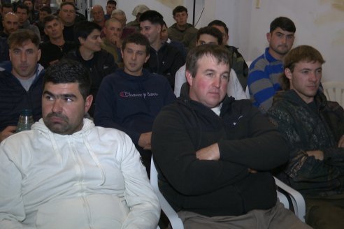 Jornada de Capacitación de El Molino Agroservicios en Sociedad Rural de Maria Grande