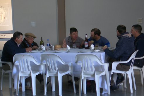 Remate Anual 60 Aniversario de Hacendados Don Mario en Sociedad Rural de Maria Grande