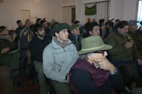 Jornada Técnica sobre Ganaderia Regenerativa REGENERA Gualeguay - Nodo Entre Rios de Ruuts by Ovis