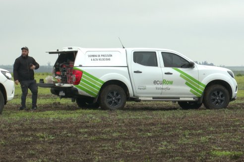 Presentación de la nueva sembradora Velosofía Air de Giorgi-Plantium en El Tatú Maquinarias - Seguí, Entre Rios
