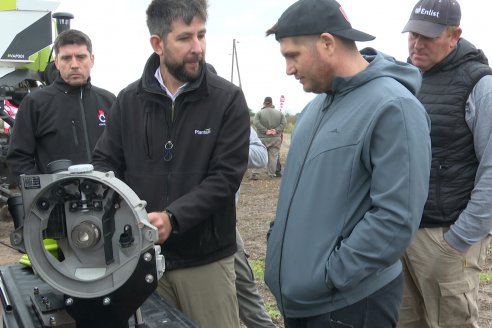 Presentación de la nueva sembradora Velosofía Air de Giorgi-Plantium en El Tatú Maquinarias - Seguí, Entre Rios