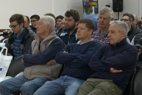 IRRIGATIO Riego & Energia: Jornada de Riego y Nutrición por goteo subterraneo en Villaguay