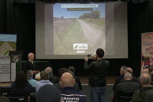 Jornada Caminos y Territorio en Crespo