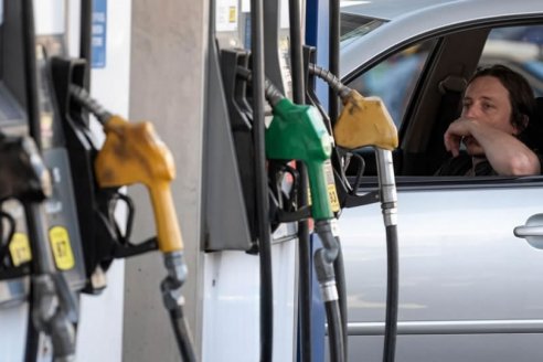 La venta de combustibles cayó por séptimo mes consecutivo