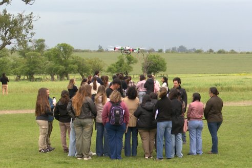 Jornada de Capacitación en Drones 
