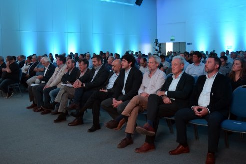 Reunidos en congreso, extrusores consolidan su industria de punta